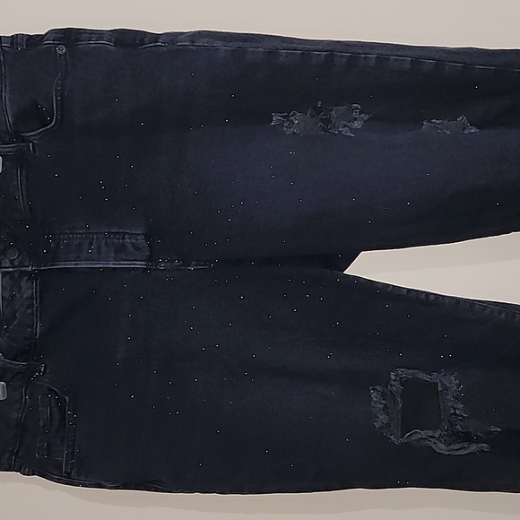 Women's Jeans - Picture 2 of 7